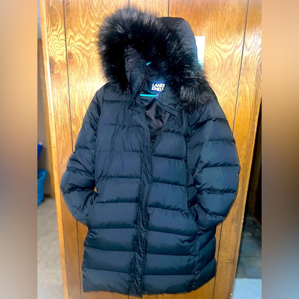 Lands End XL Tall Winter Jacket Women’s BLK